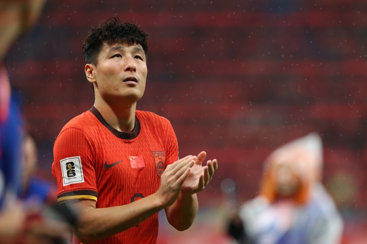 武磊、朱辰杰回到国足合练阵容 蒋光太缺席训练